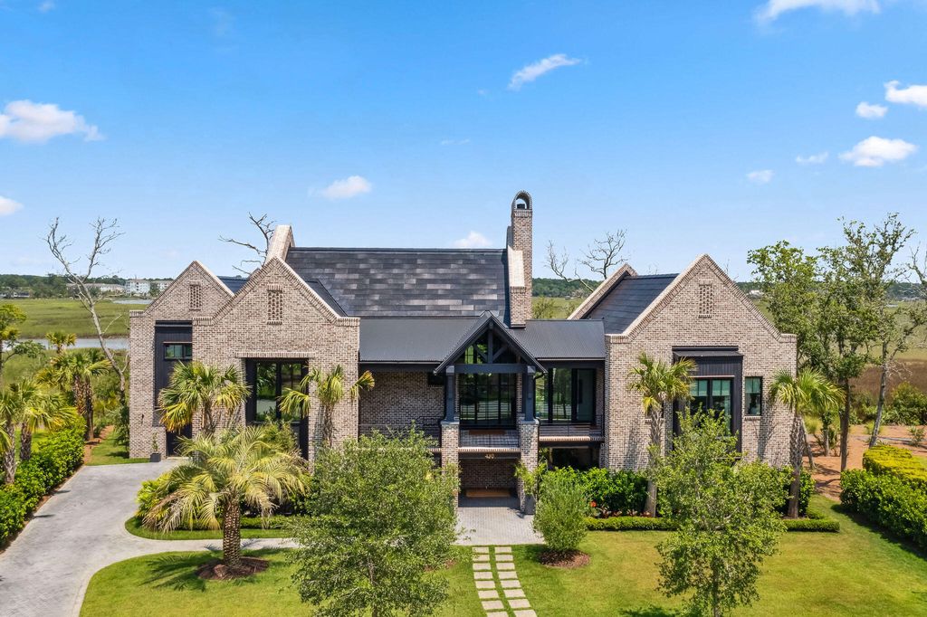 Photo of 430 Fish Tale Road, Charleston, SC 29492 (MLS # 25018959)