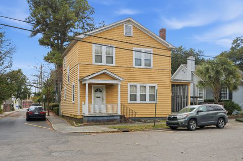 Photo of 225 Congress Street, Charleston, SC 29403 (MLS # 25031219)