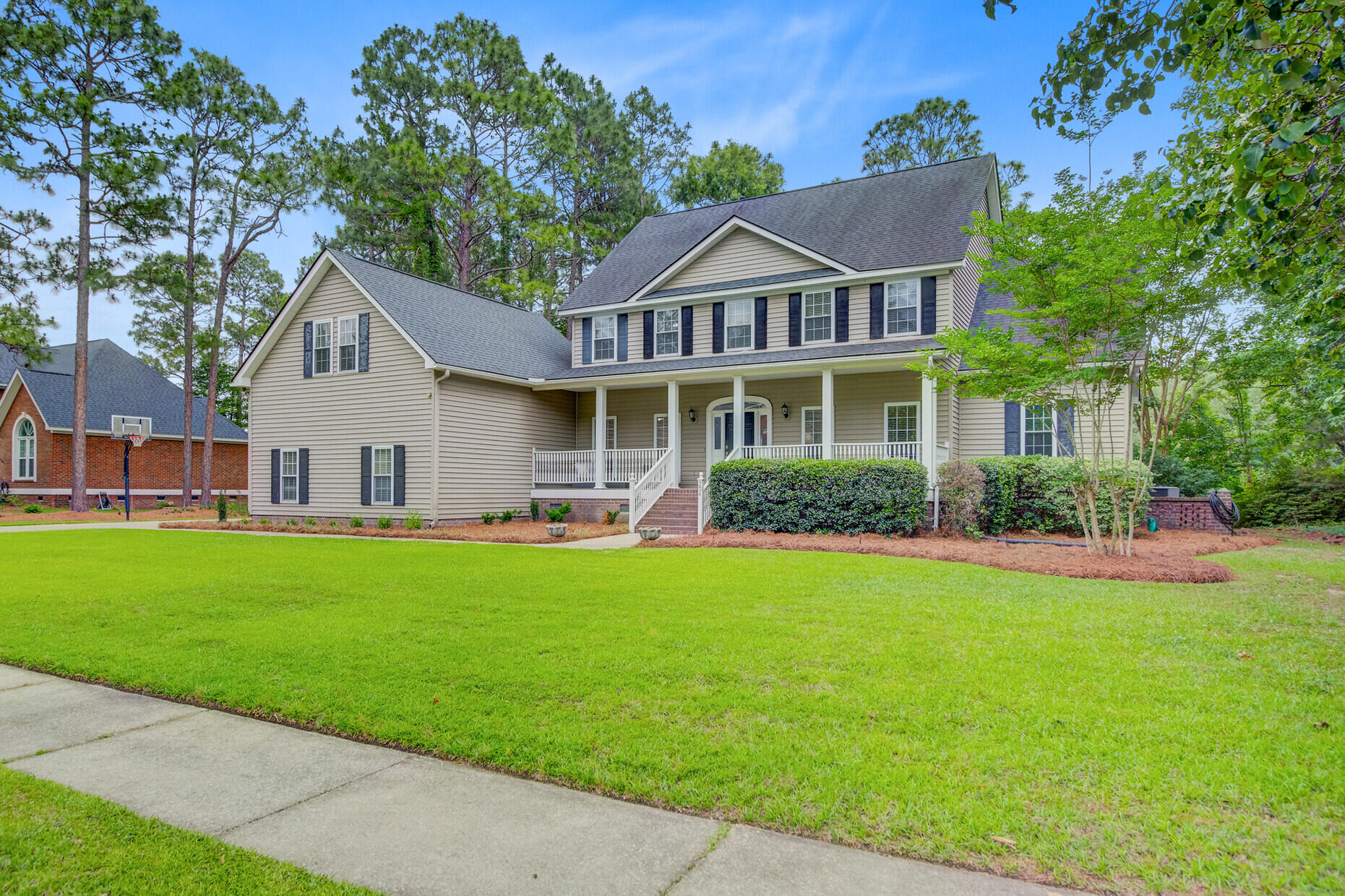 204 Bellerive Lane