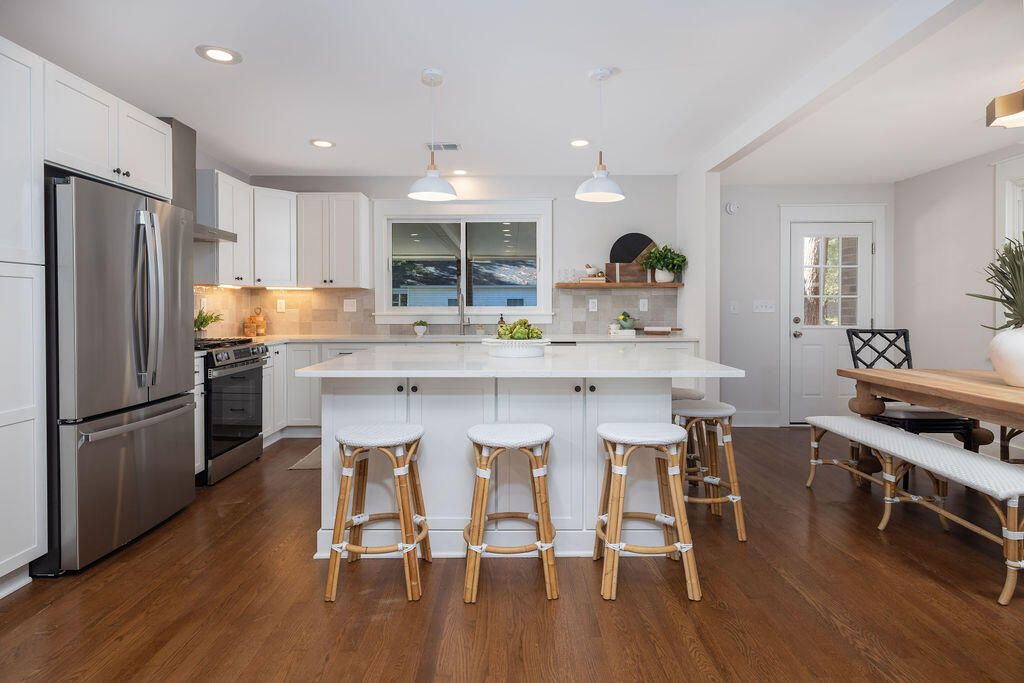 Photo of 1717 Pinecrest Road, Charleston, SC 29407 (MLS # 25031509)