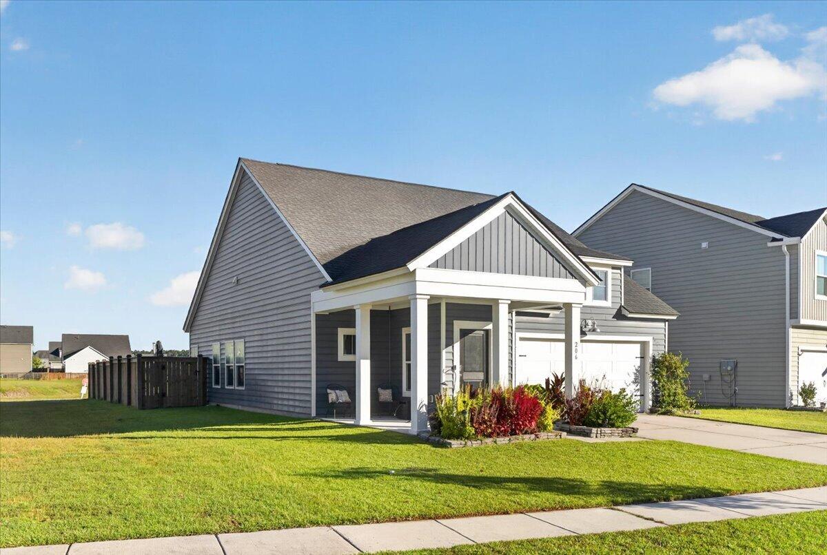206 Pink Azalea Street