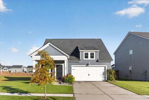 Photo of 206 Pink Azalea Street, Summerville, SC 29485 (MLS # 26028455)