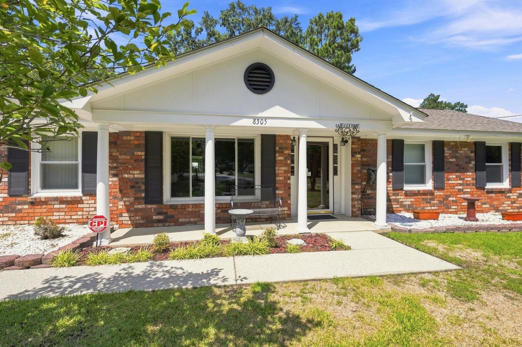 Photo of 8305 Greenridge Road, North Charleston, SC 29406 (MLS # 26024492)