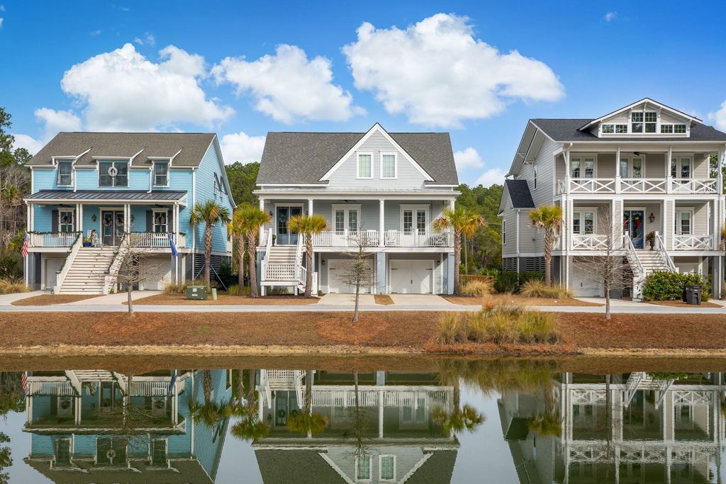 Photo of 2838 Dragonfly Circle, Mount Pleasant, SC 29466 (MLS # 26000269)