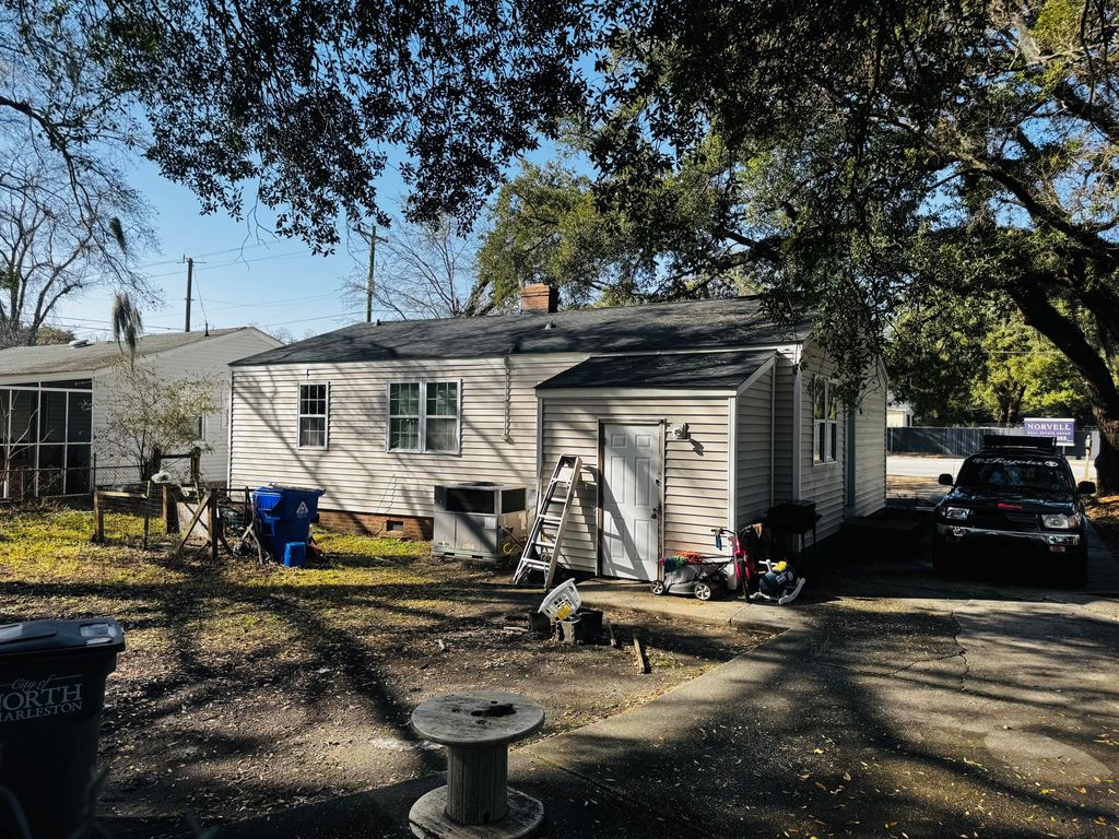 Photo of 1255 Remount Road, North Charleston, SC 29406 (MLS # 26010533)