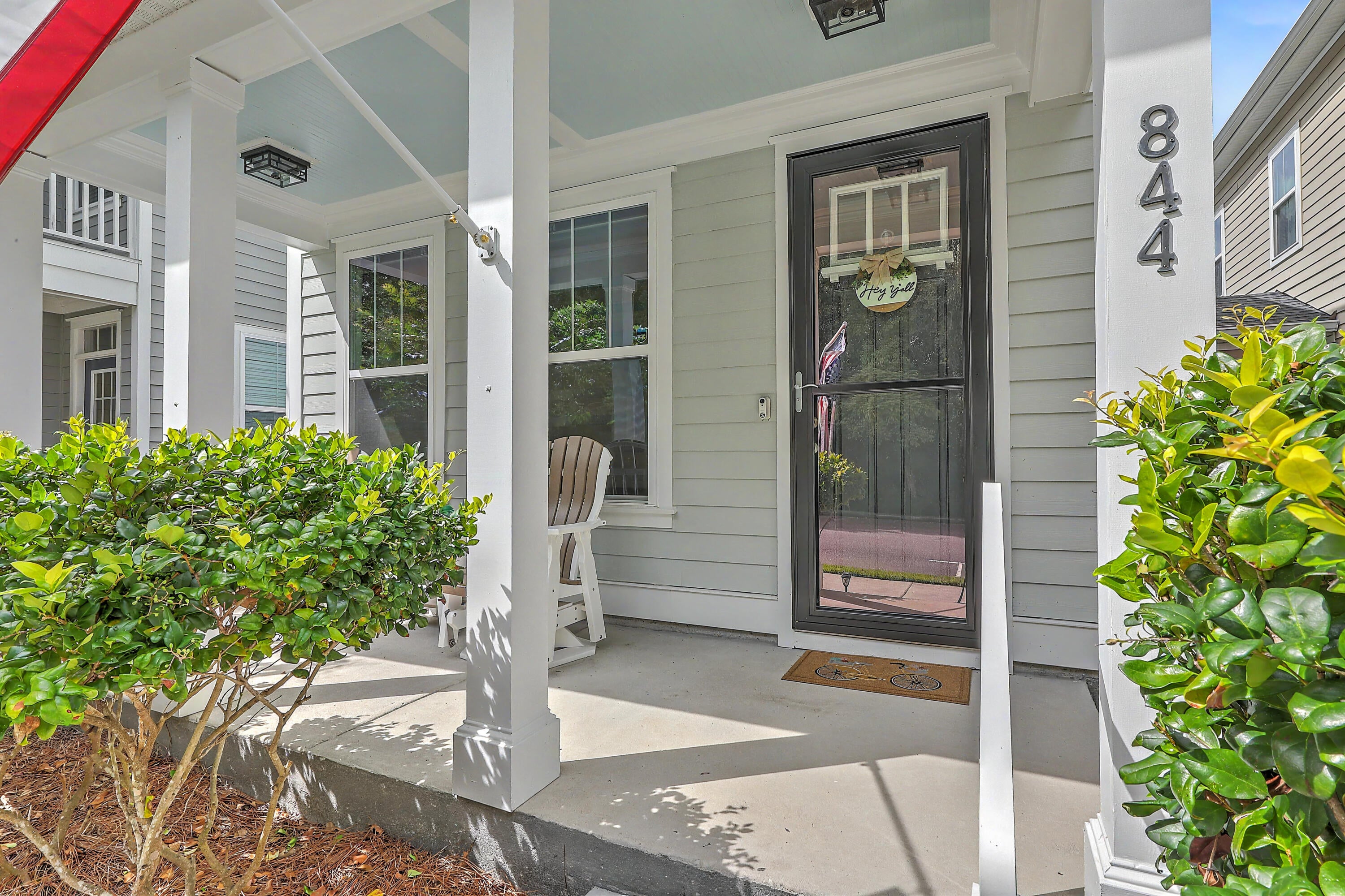 844 Rue Drive
