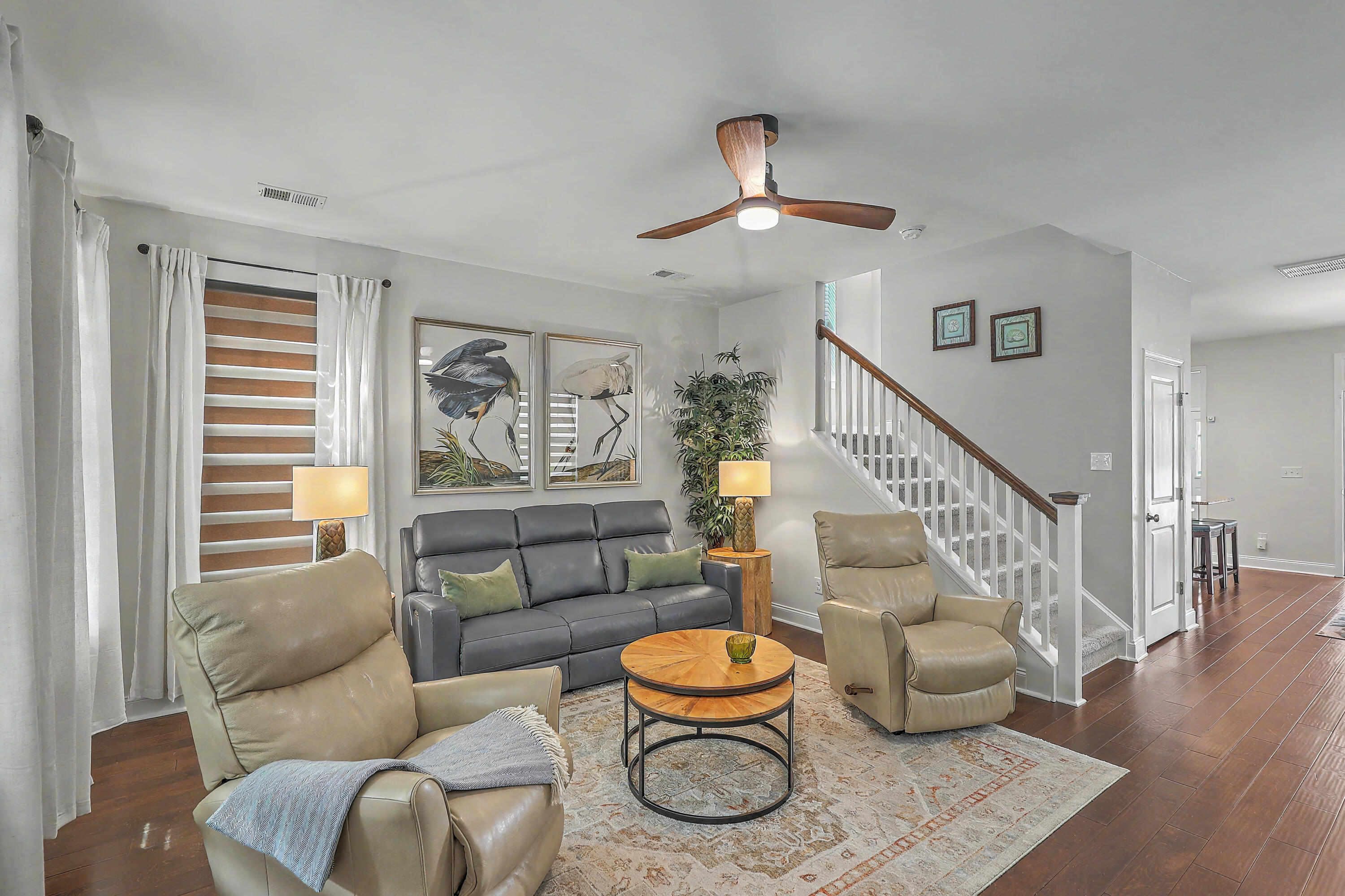 844 Rue Drive