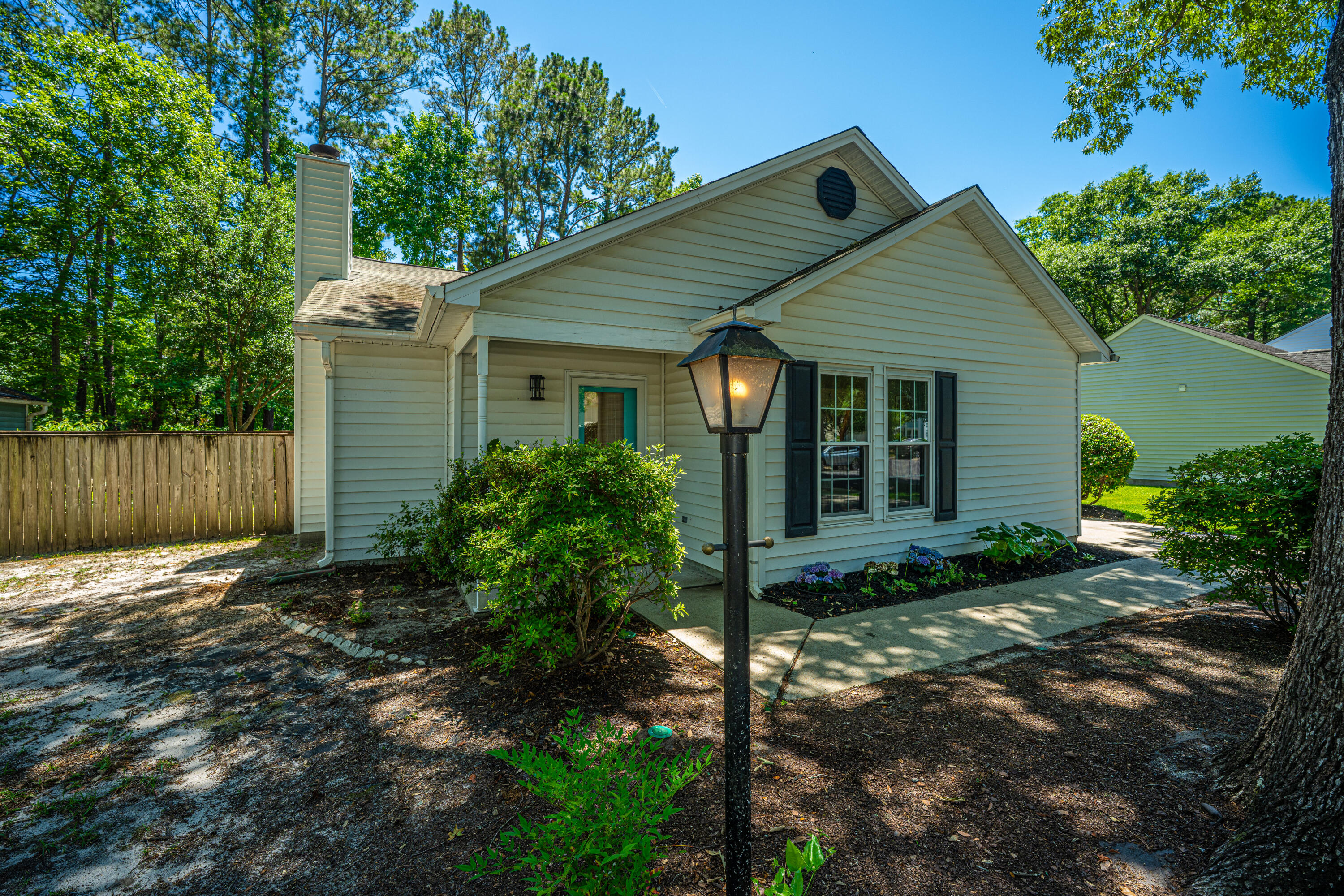 2016 Wild Flower Lane