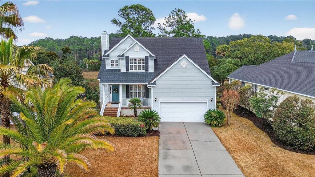 Photo of 1881 Palmetto Isle Drive, Mount Pleasant, SC 29466 (MLS # 26007935)
