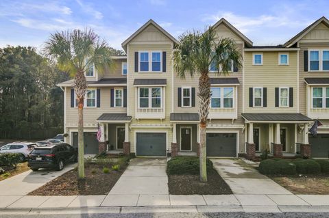 Photo of 1265 Dingle Road, Mount Pleasant, SC 29466 (MLS # 26000865)