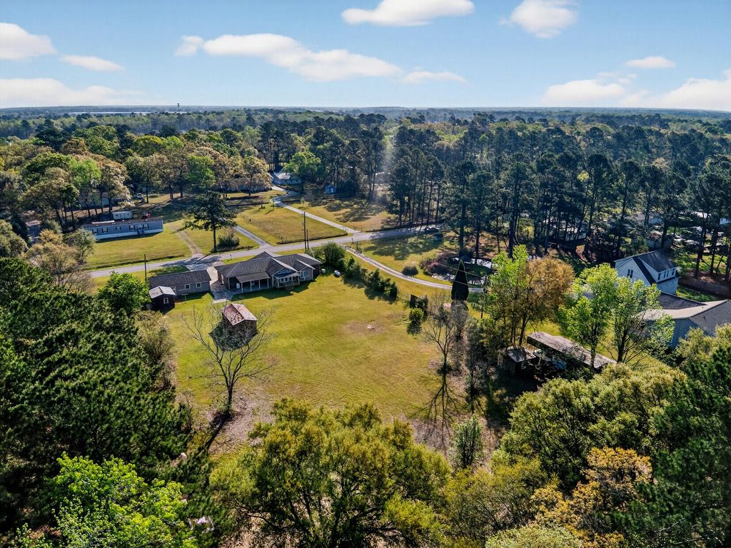 Photo of 436 Old Fort Drive, Ladson, SC 29456 (MLS # 26008751)