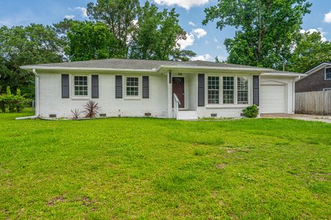 Photo of 1917 Piper Drive, Charleston, SC 29407 (MLS # 25015698)