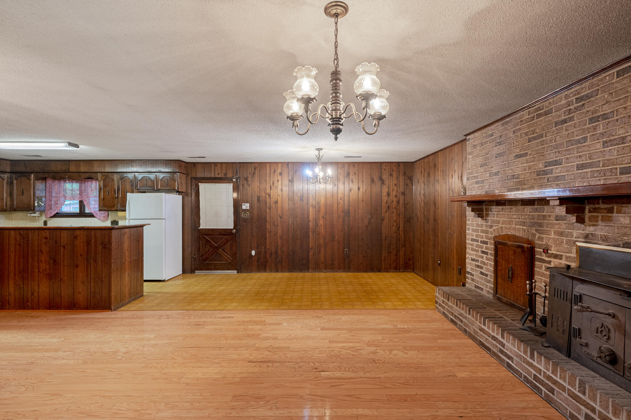 572 Westbury Road