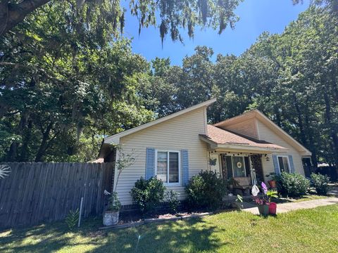 A home in Summerville