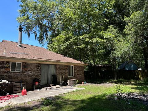 A home in Summerville