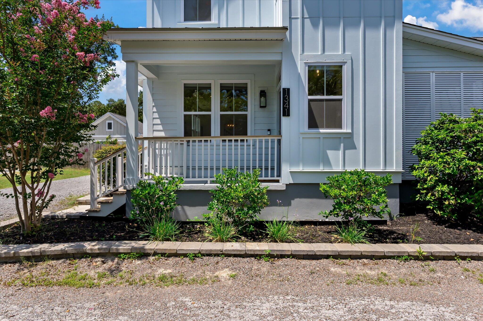 1341 Hamlin Road