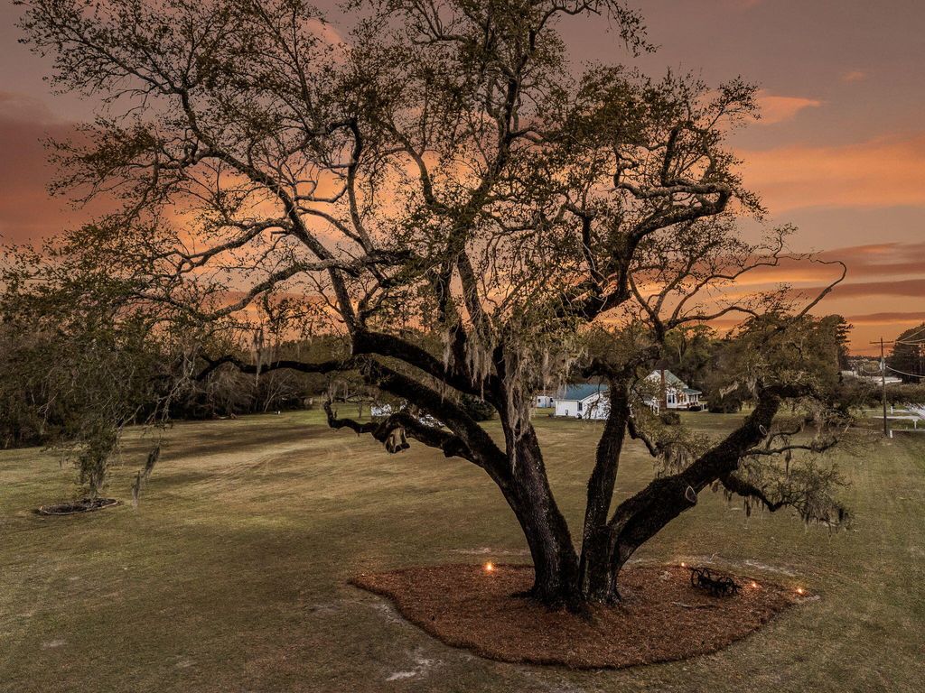 Photo of 4454 Cottageville Highway, Round O, SC 29474 (MLS # 26008147)