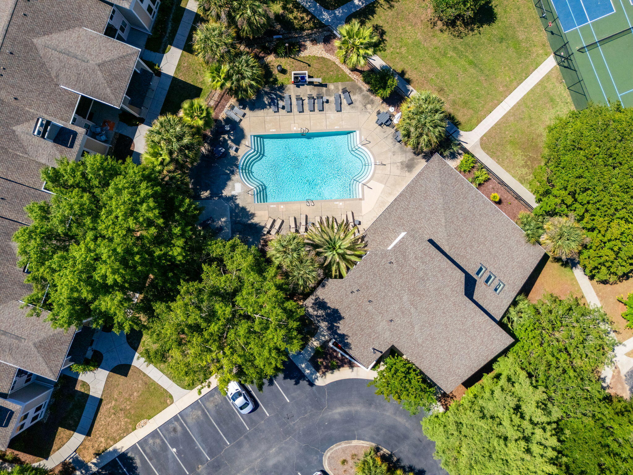 272 Alexandra Drive Unit 16