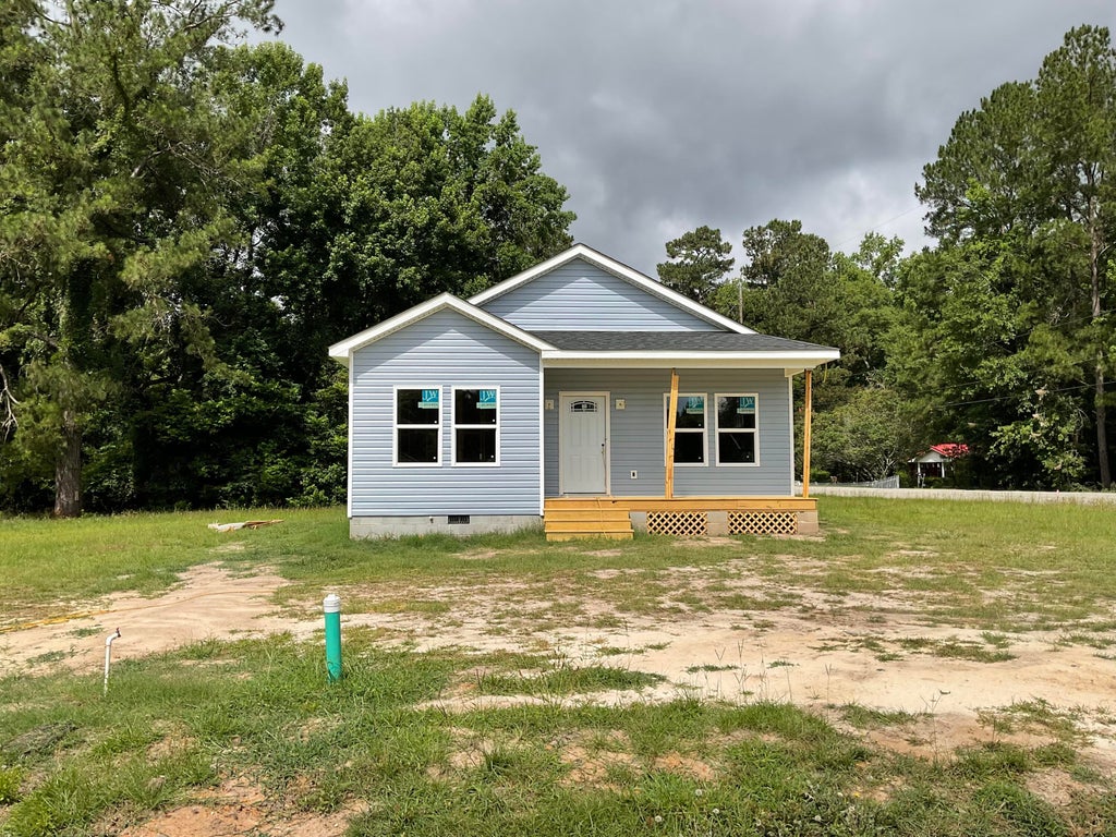 Photo of 18 Canary Drive, Bamberg, SC 29003 (MLS # 26017877)