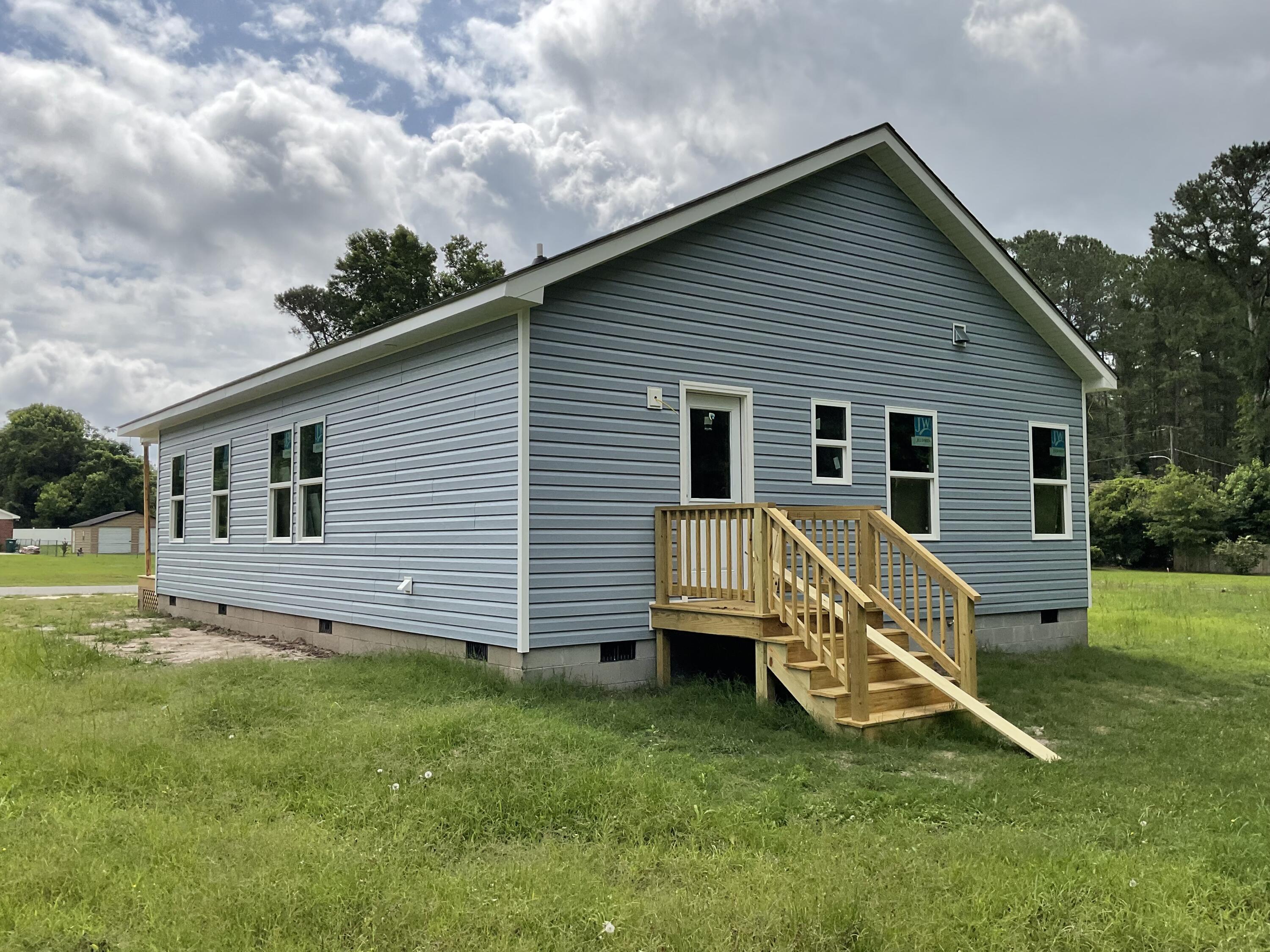18 Canary Drive