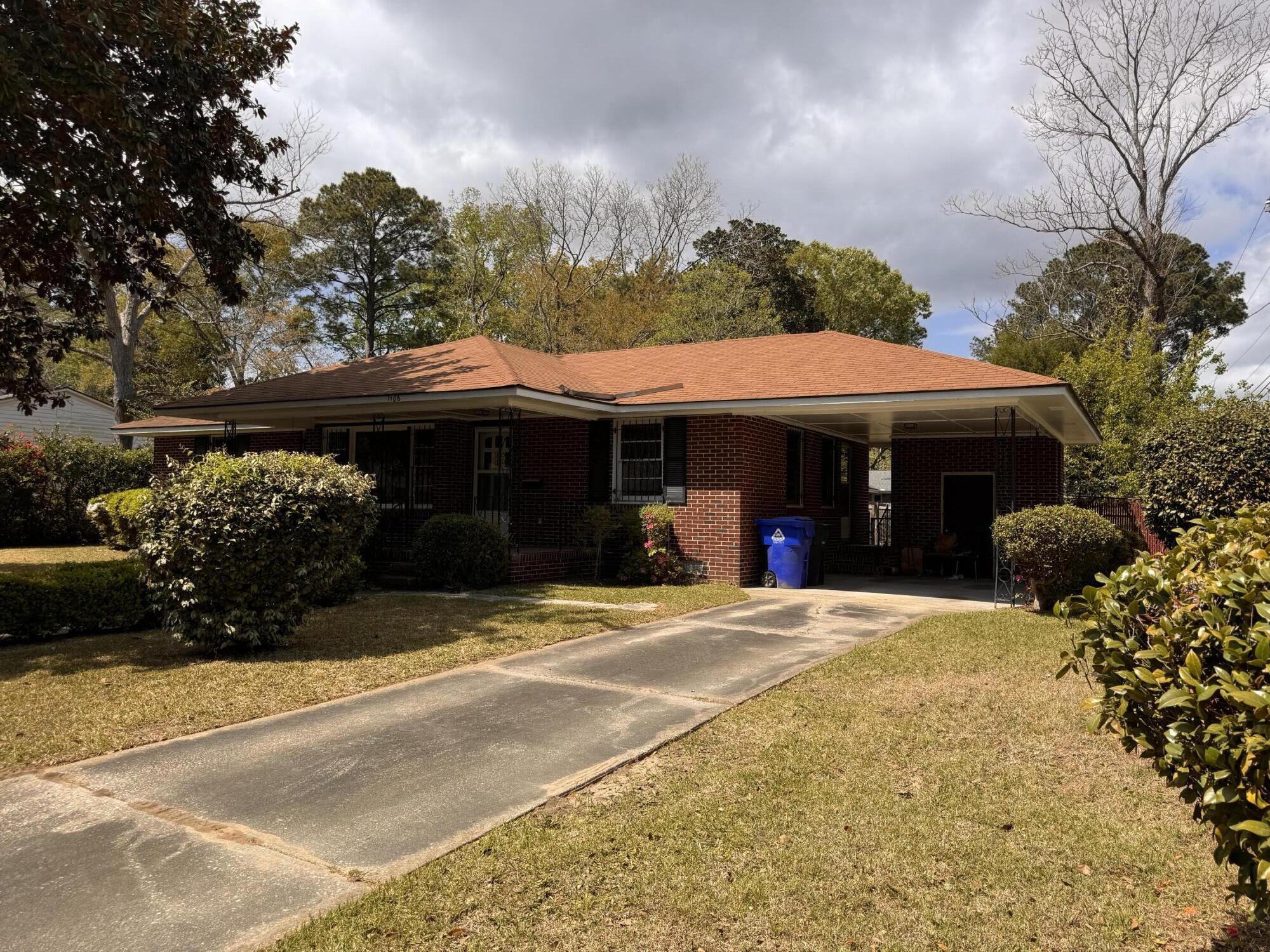 1106 Barrett Road