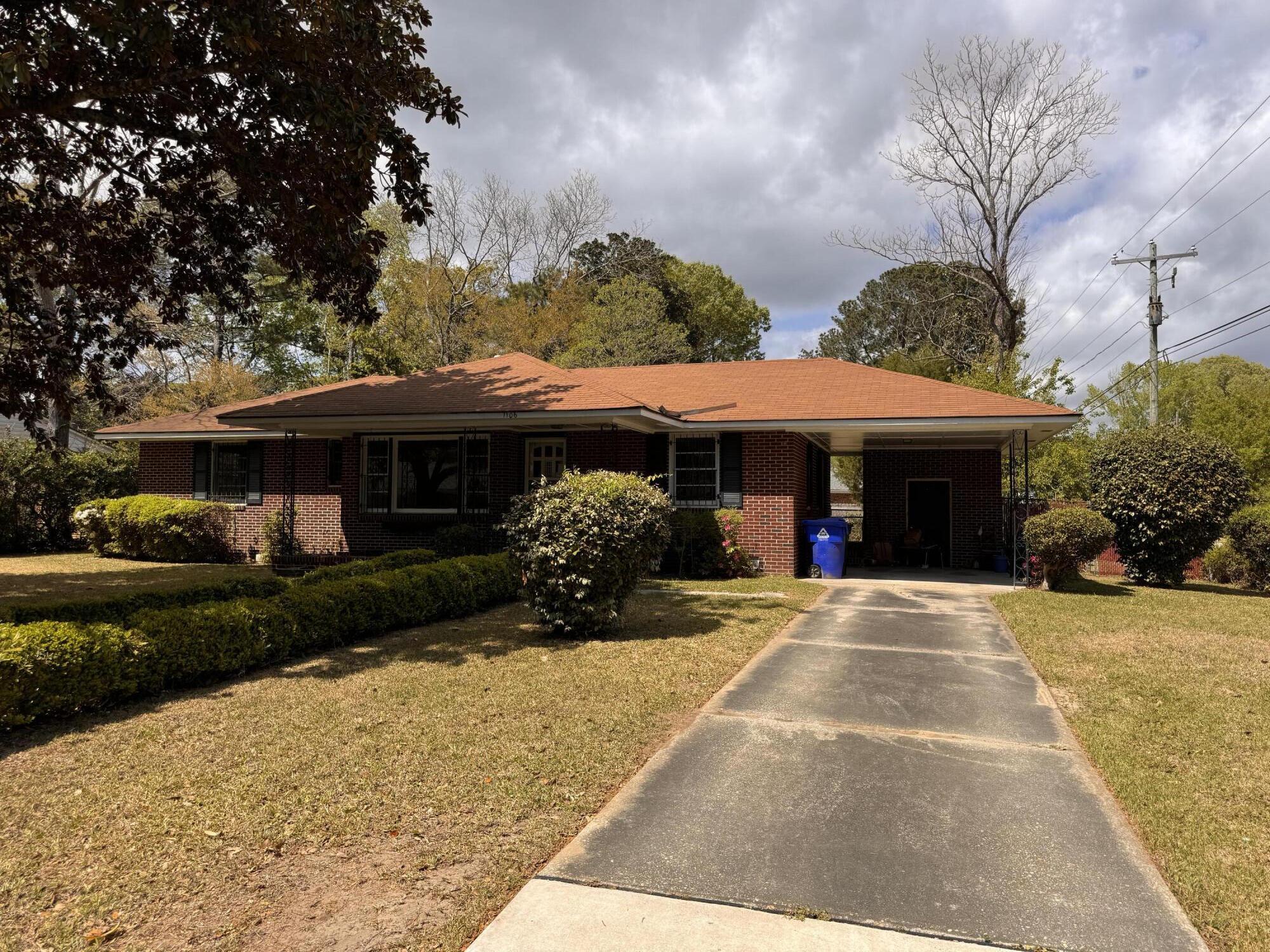 1106 Barrett Road