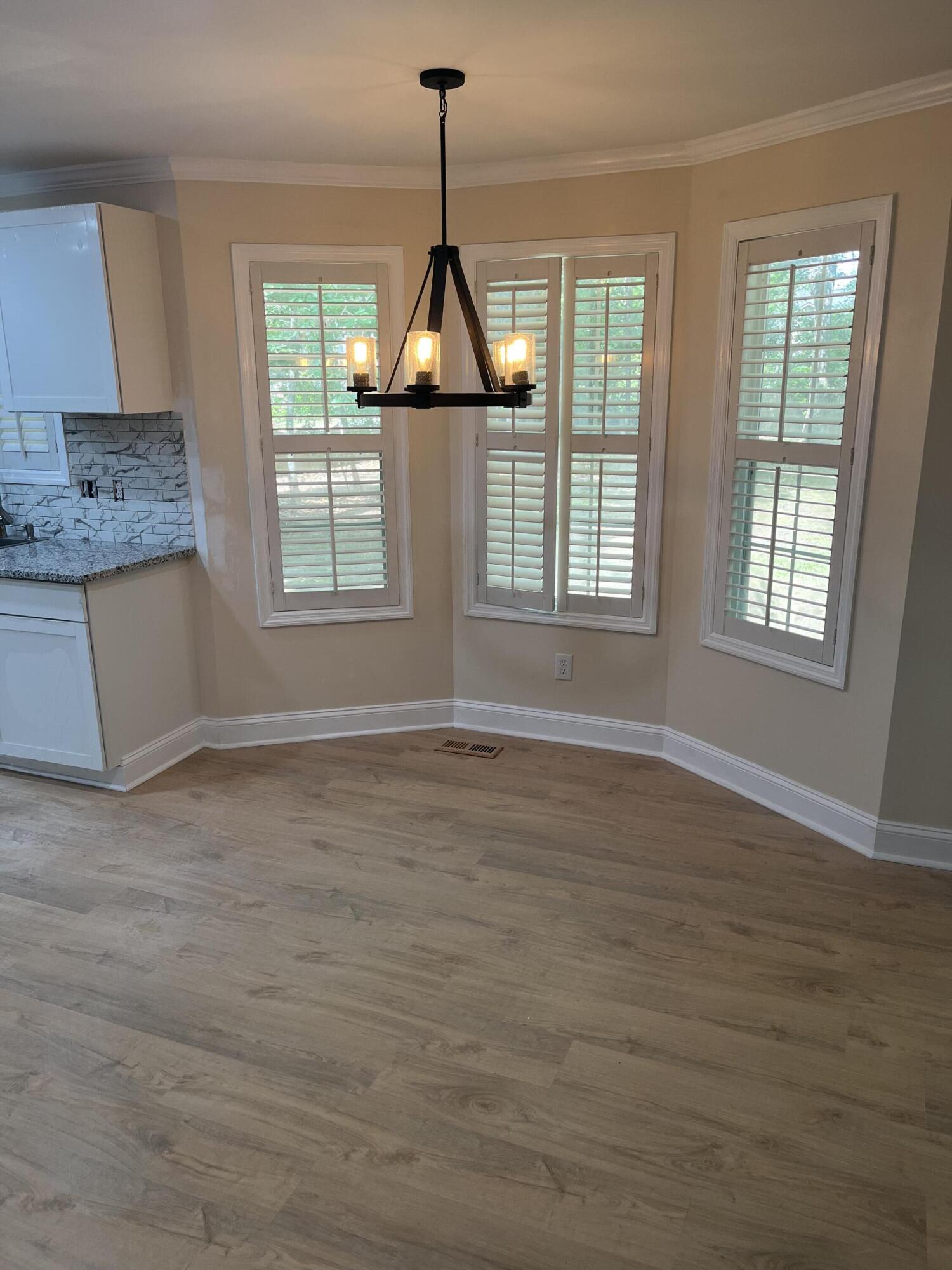 208 Woodland Drive