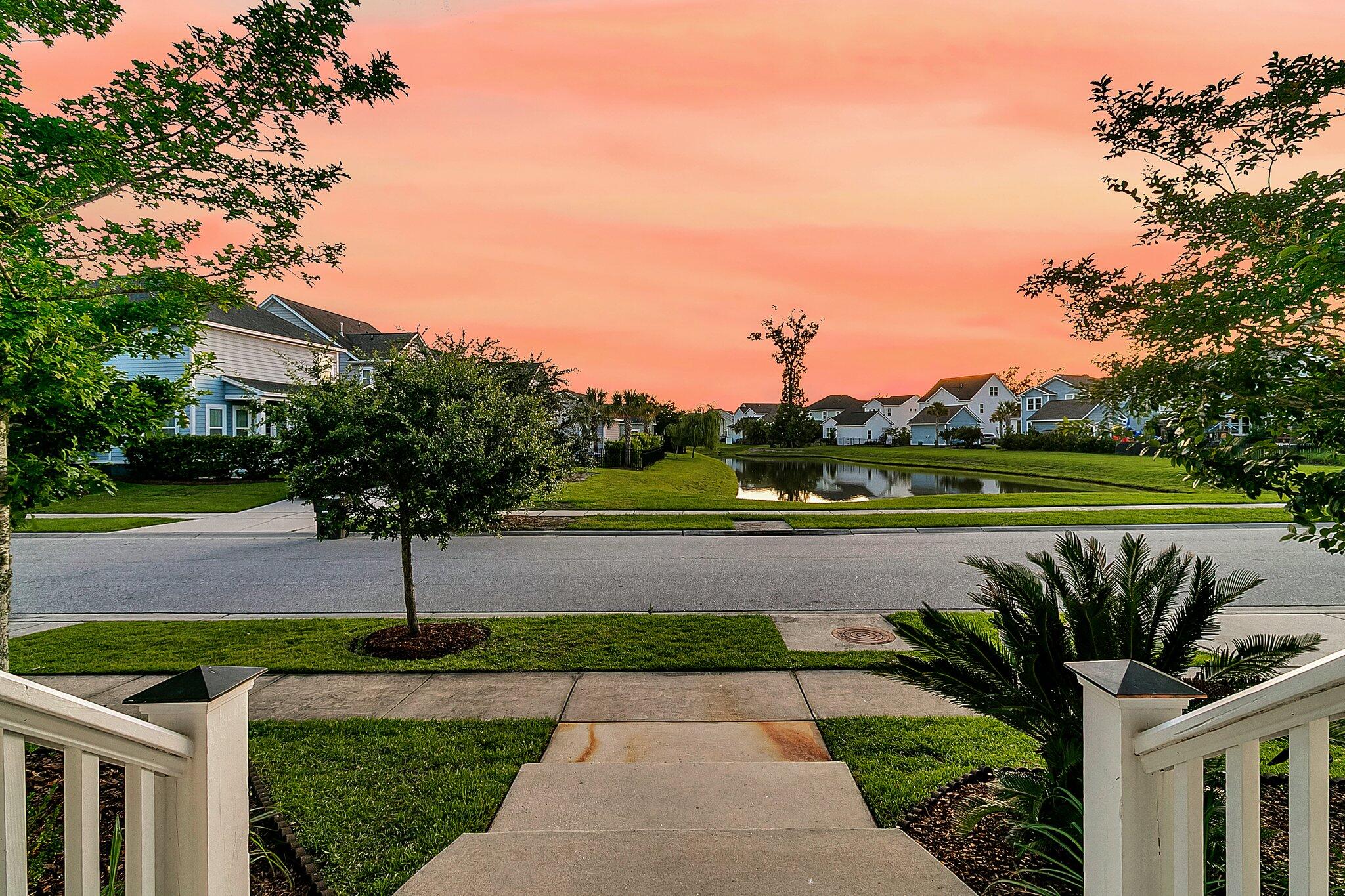 1601 Bourne Crossing