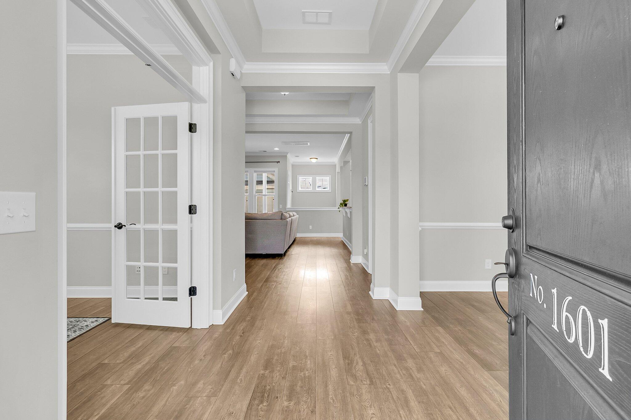 1601 Bourne Crossing