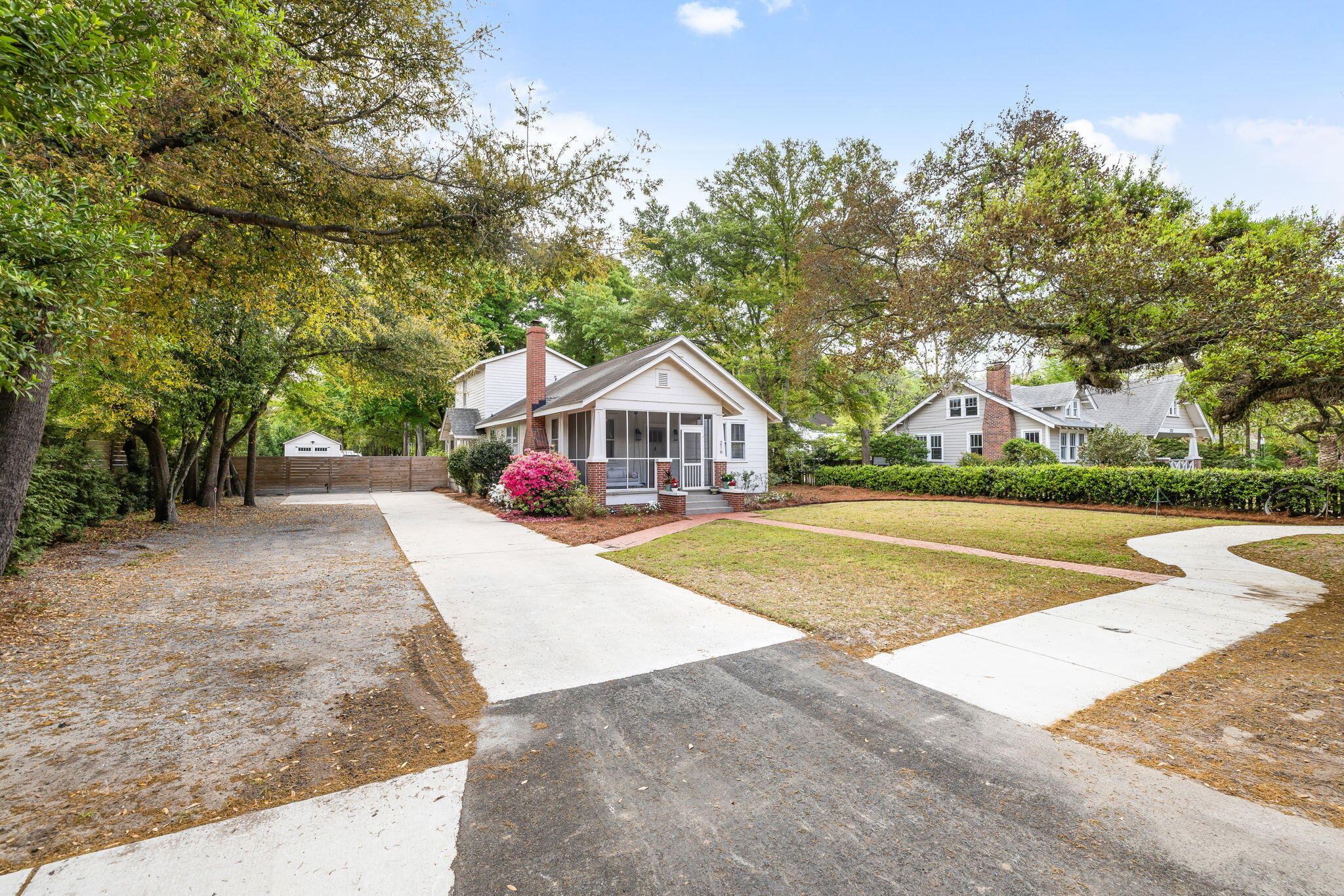 216 Woodland Shores Road