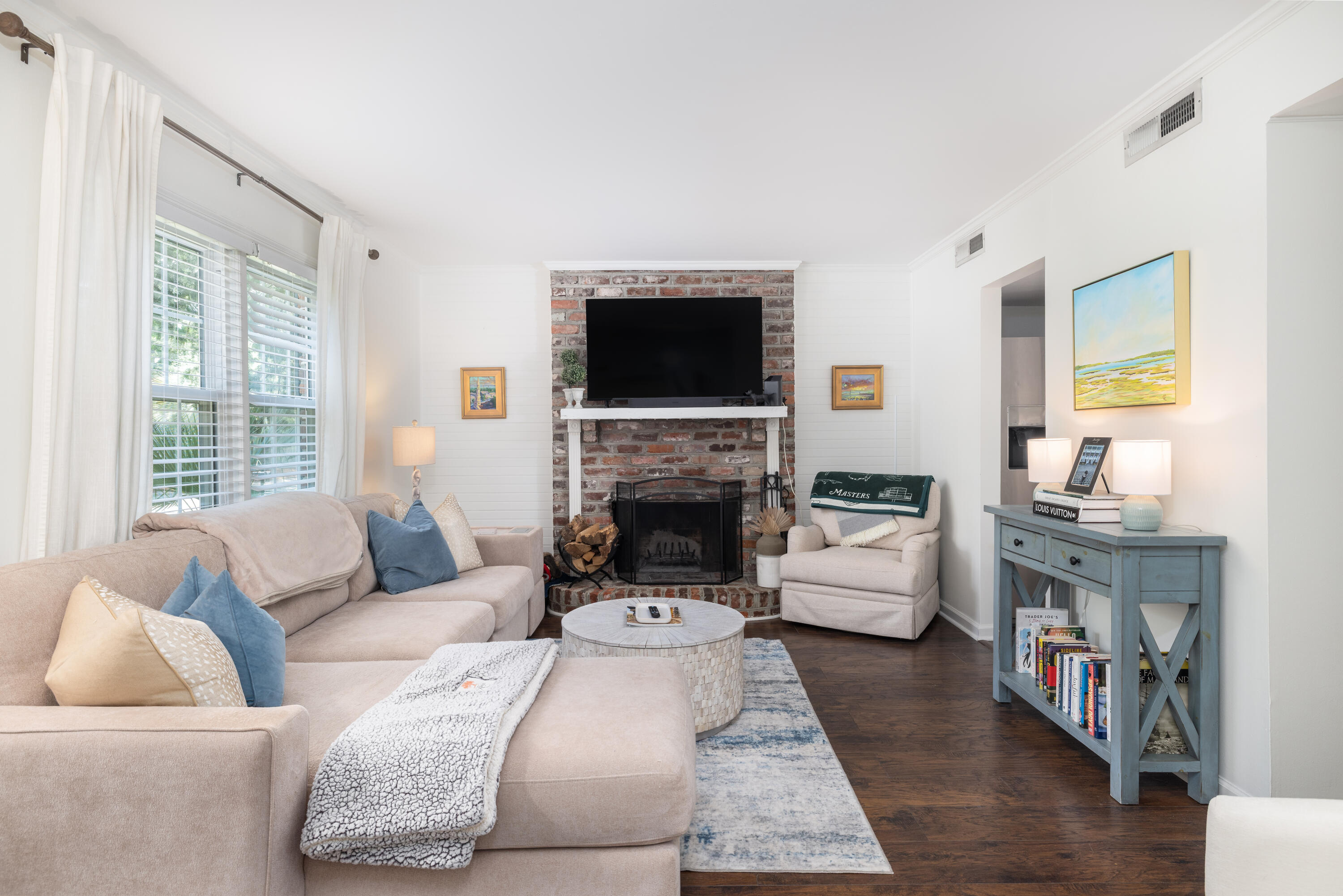 734 Inlet Drive