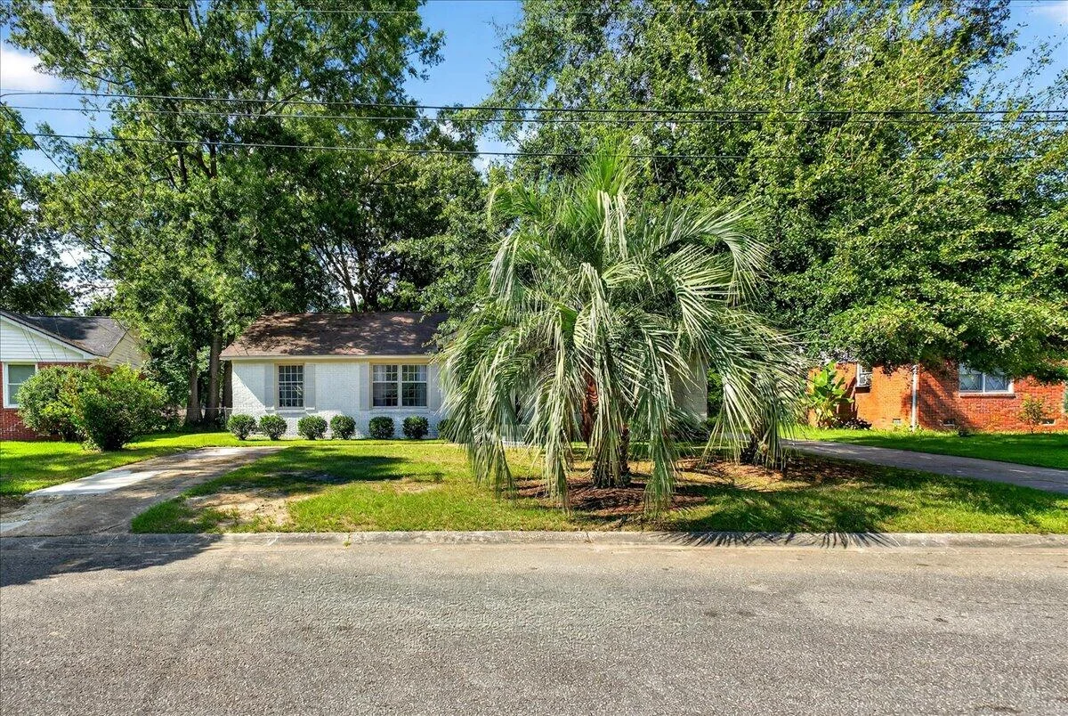 3452 Plaza Lane