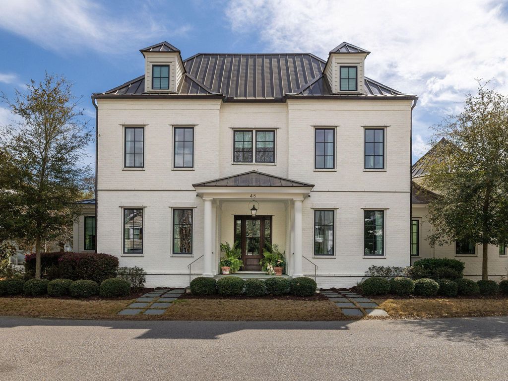 Photo of 48 Robert Mills Circle, Mount Pleasant, SC 29464 (MLS # 26006713)