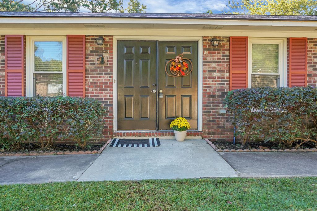 Photo of 58 Princeton Road, Goose Creek, SC 29445 (MLS # 25027888)