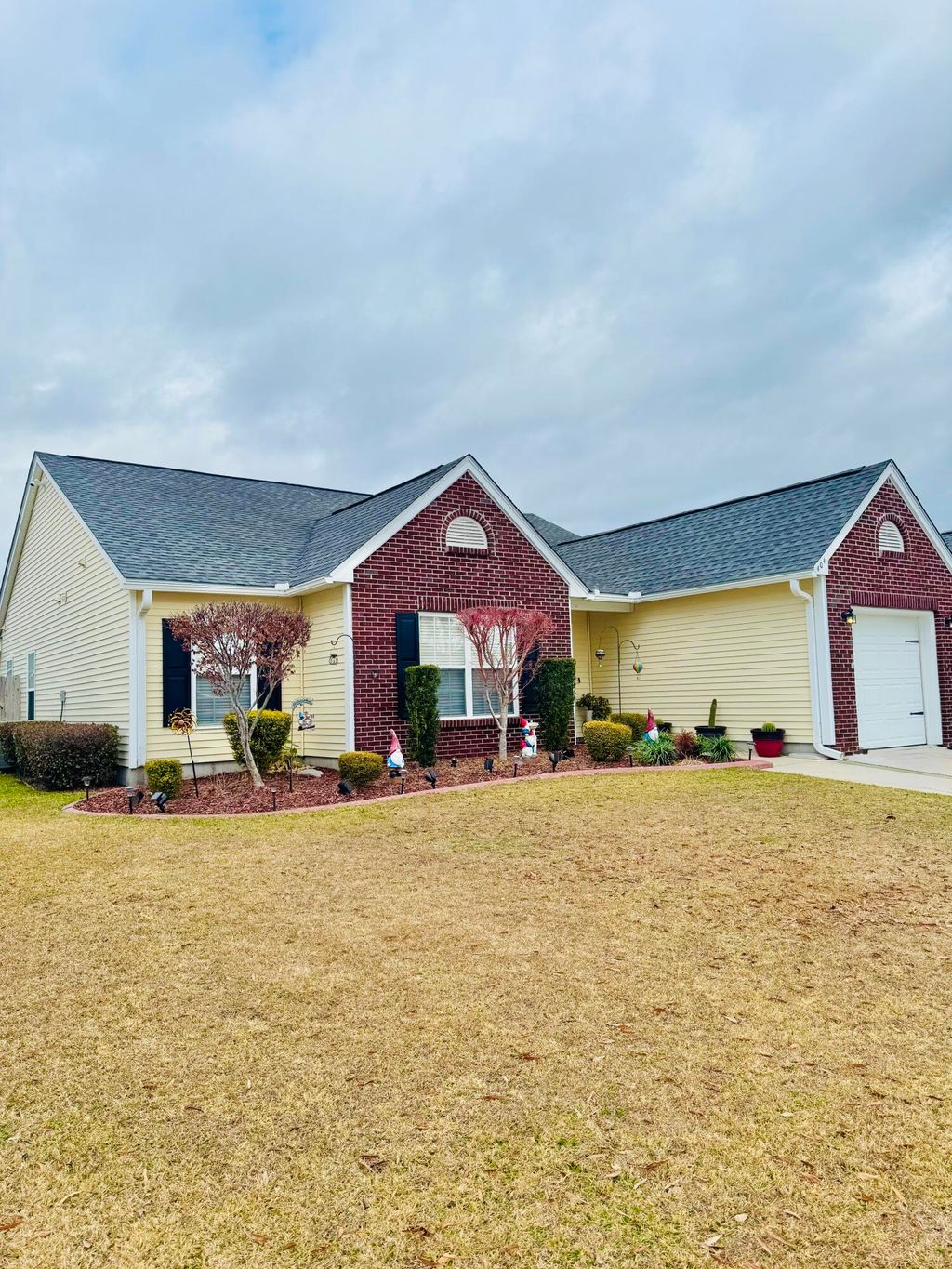 Photo of 404 Dovetail Circle, Summerville, SC 29483 (MLS # 25033183)