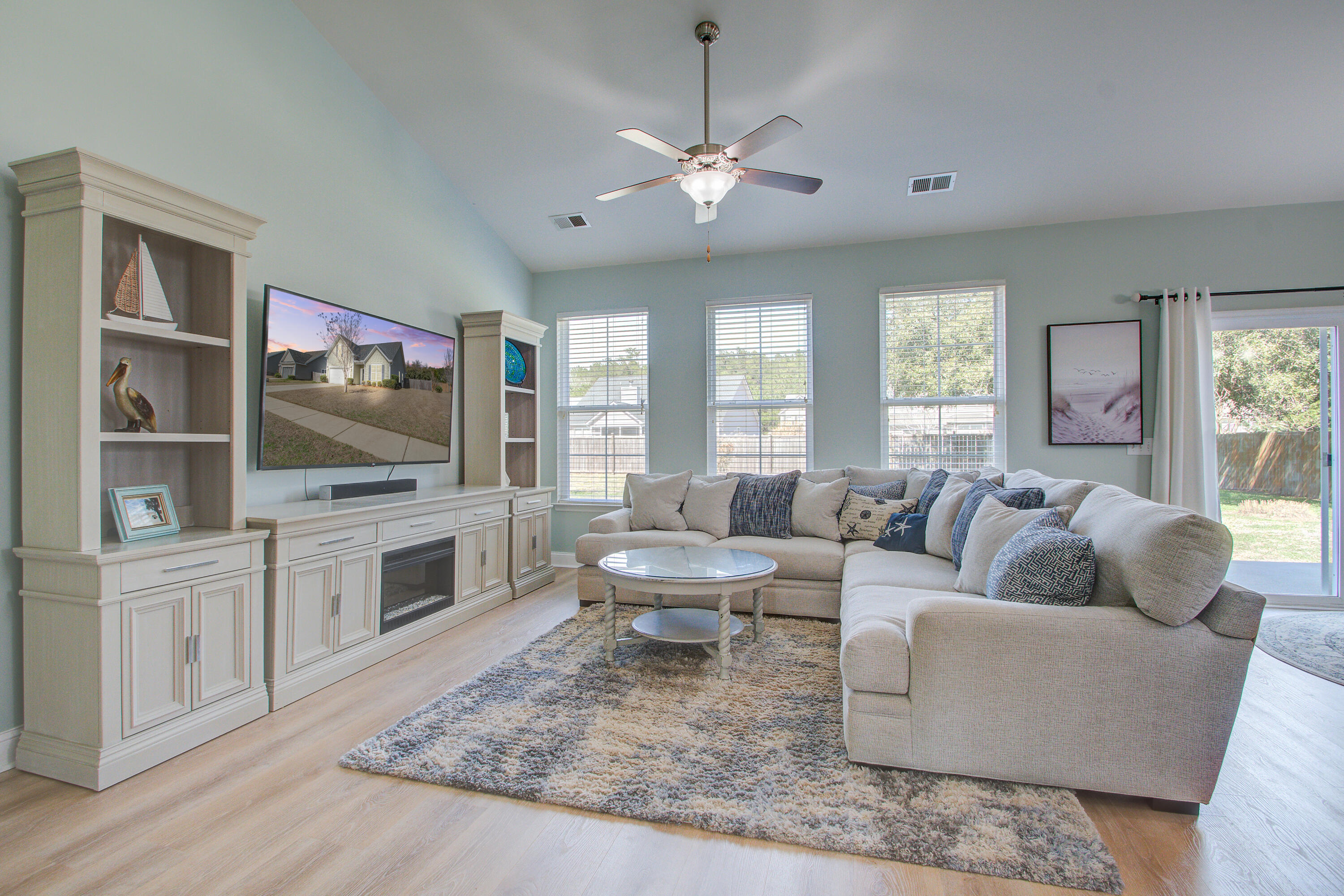 1022 Bridlewood Farms Parkway