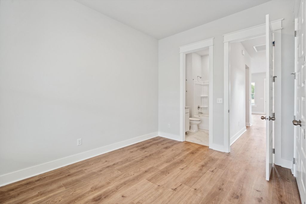 Photo of 299 Denham Street, Summerville, SC 29486 (MLS # 26010051)