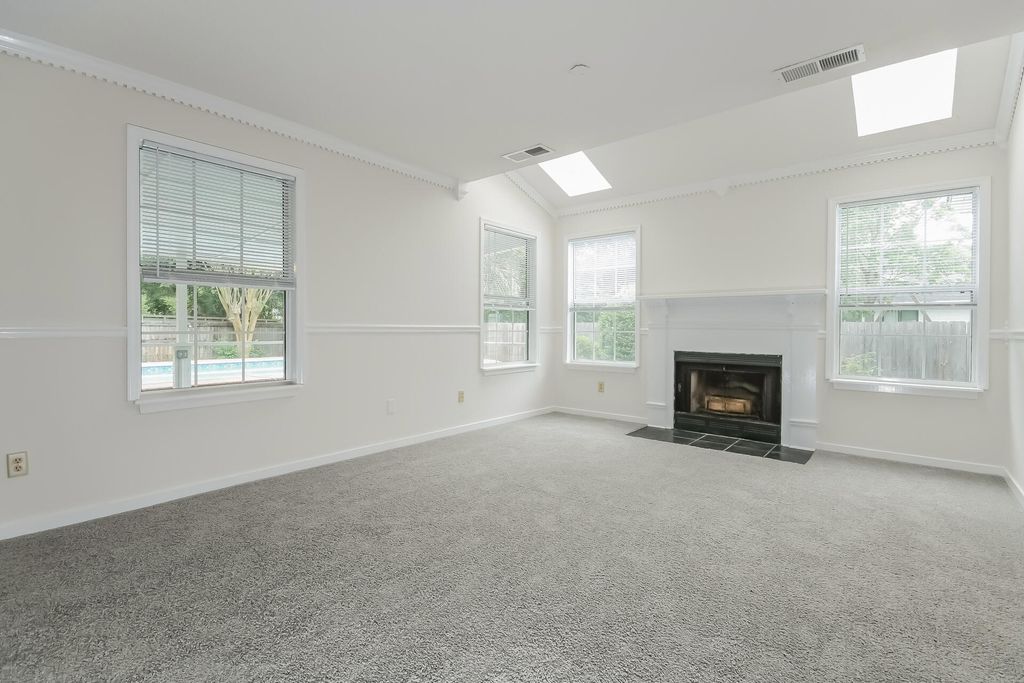 Photo of 2054 Willowdale Court, Mount Pleasant, SC 29466 (MLS # 26013850)