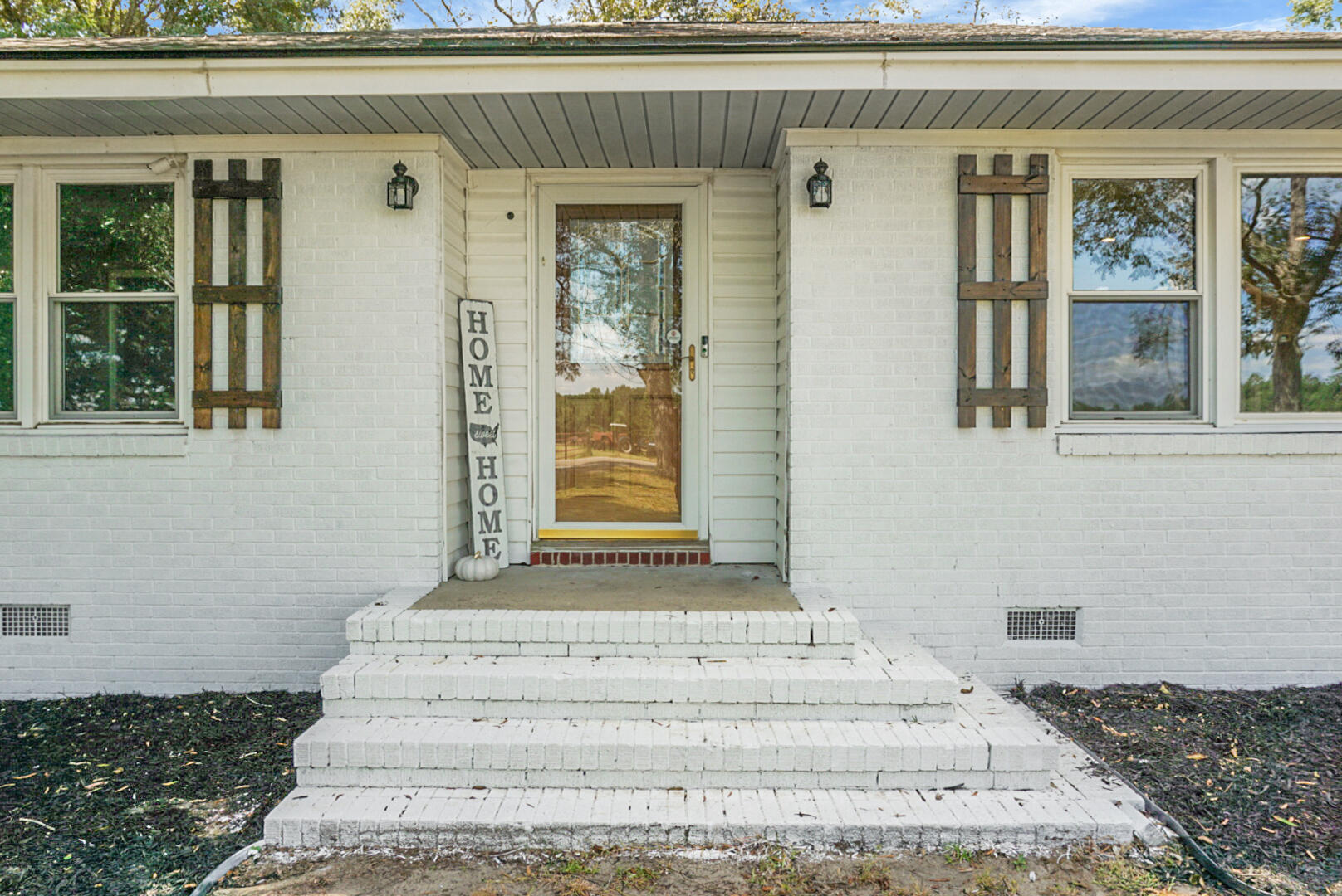 1758 Mendel Rivers Road