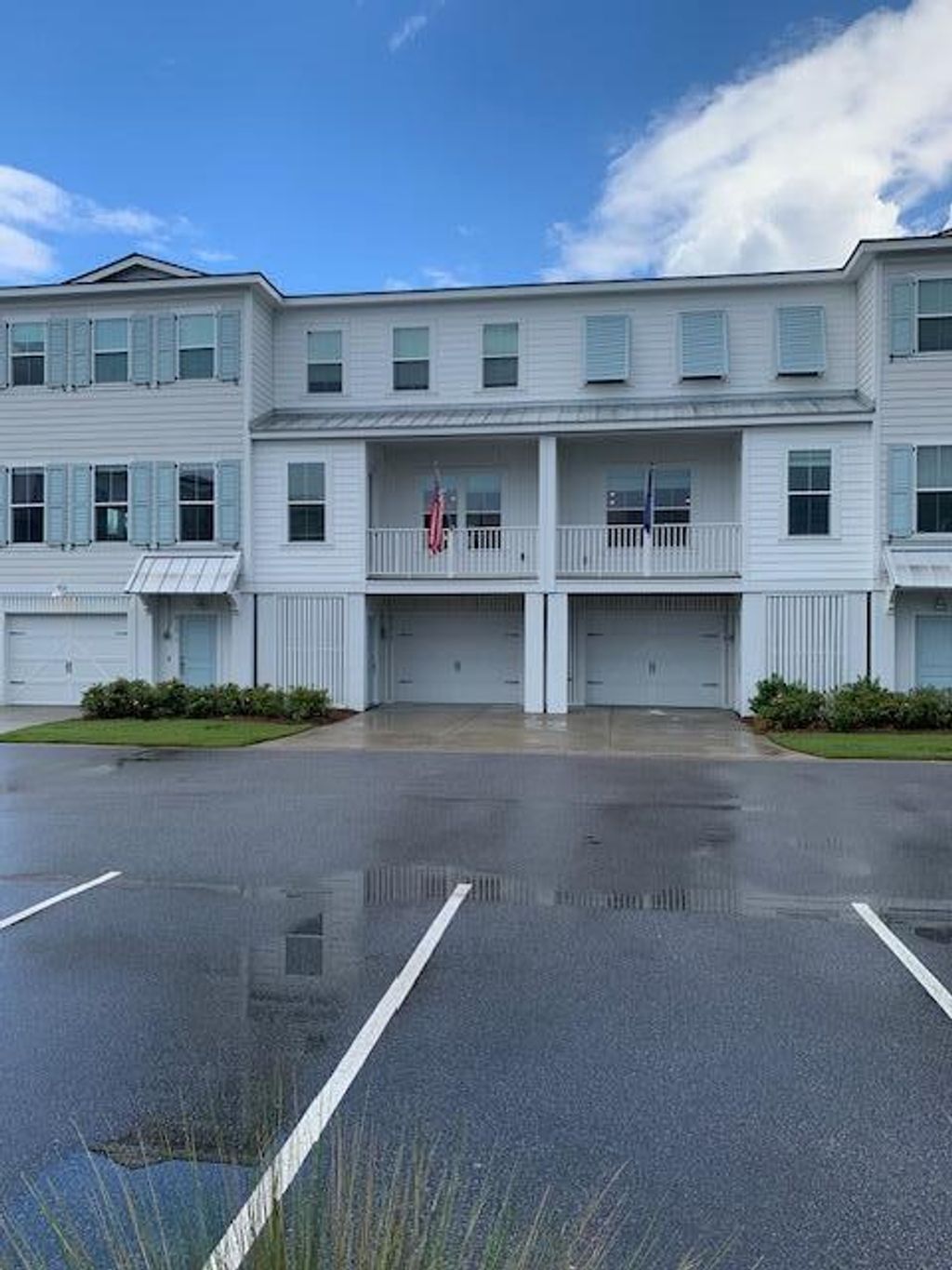Photo of 812 Kings Oak Court #3, Charleston, SC 29492 (MLS # 25027715)