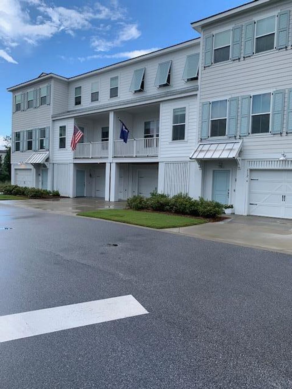 Photo of 812 Kings Oak Court #3, Charleston, SC 29492 (MLS # 25027715)