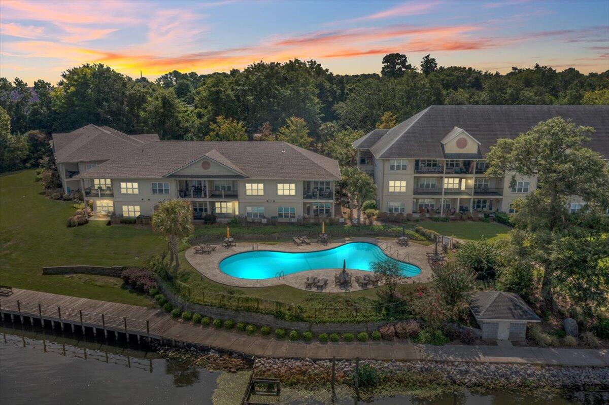 507 Ballard Lane