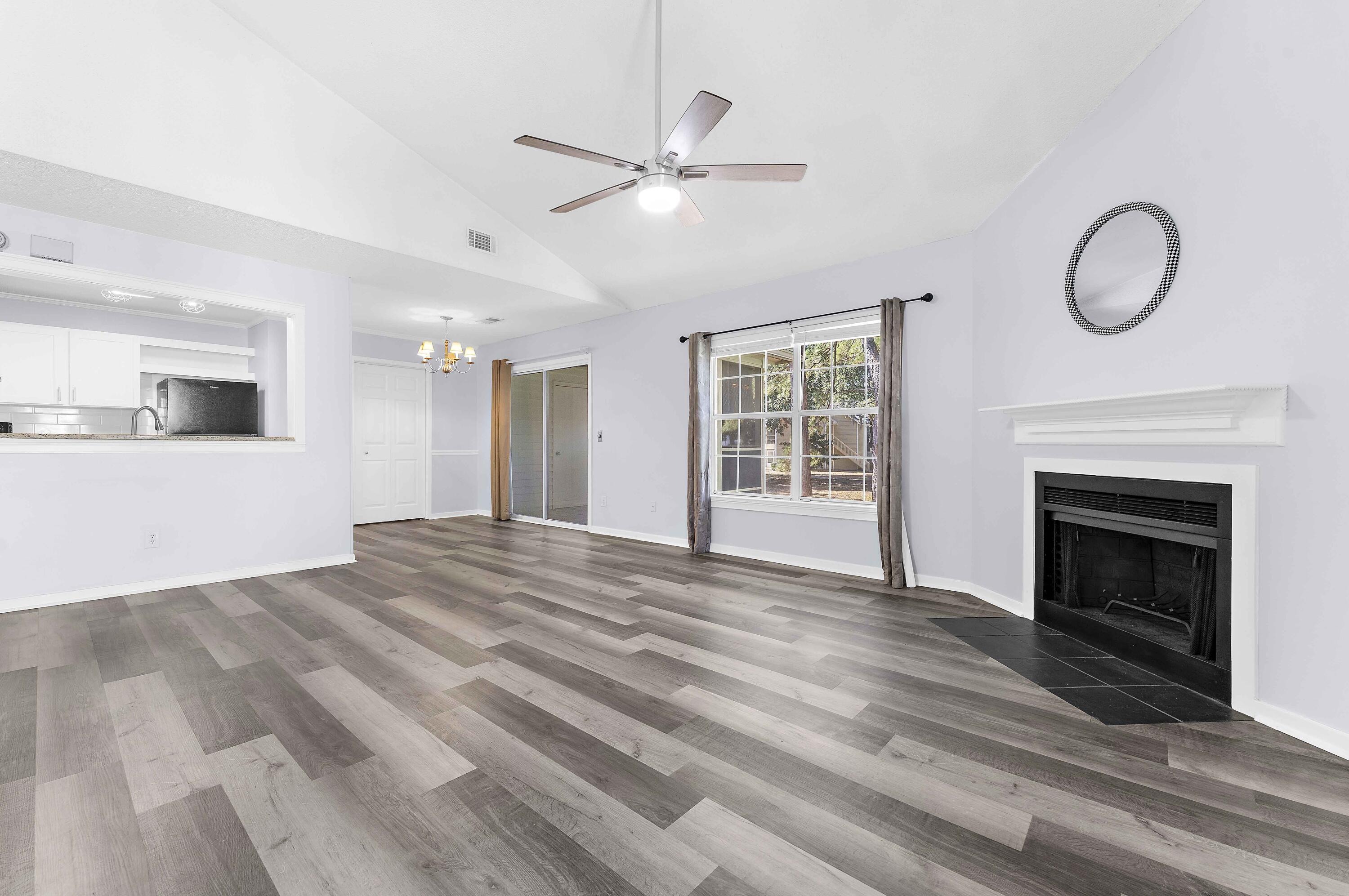 6231 Rolling Fork Road H (1208)