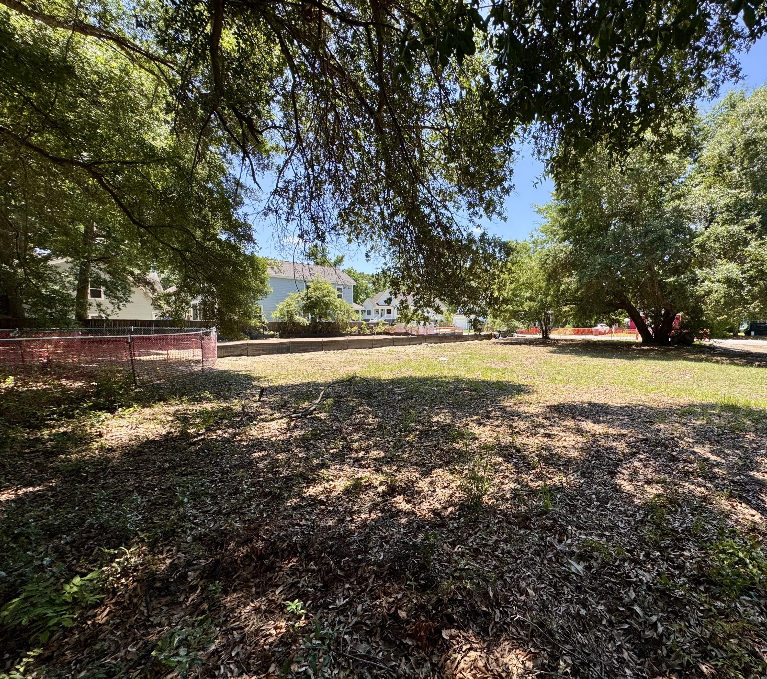 734 Kent Street