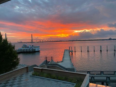 330 Concord Street Th 21 Charleston SC 29401