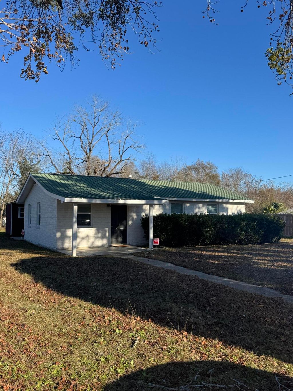 Photo of 1137 Mw Rickenbaker Road, Manning, SC 29102 (MLS # 25032935)