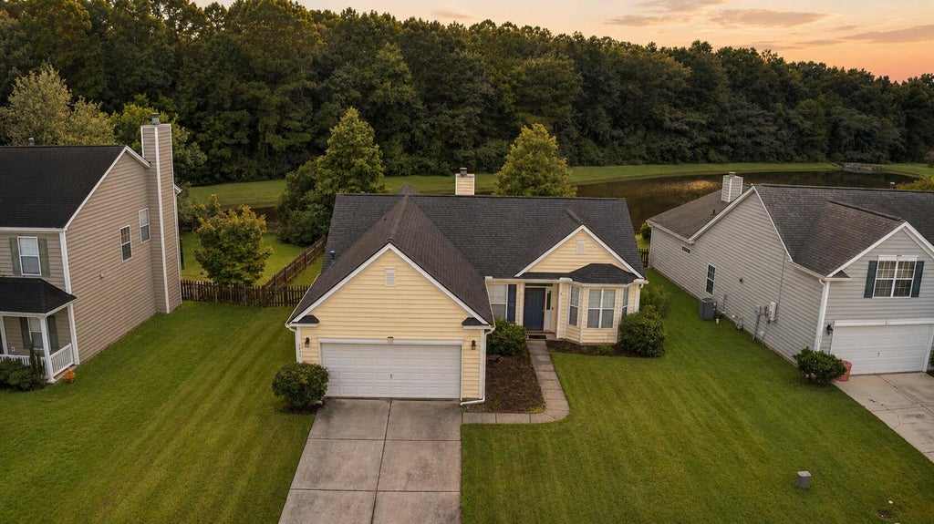 Photo of 1433 Coopers Hawk Drive, Hanahan, SC 29410 (MLS # 26021655)