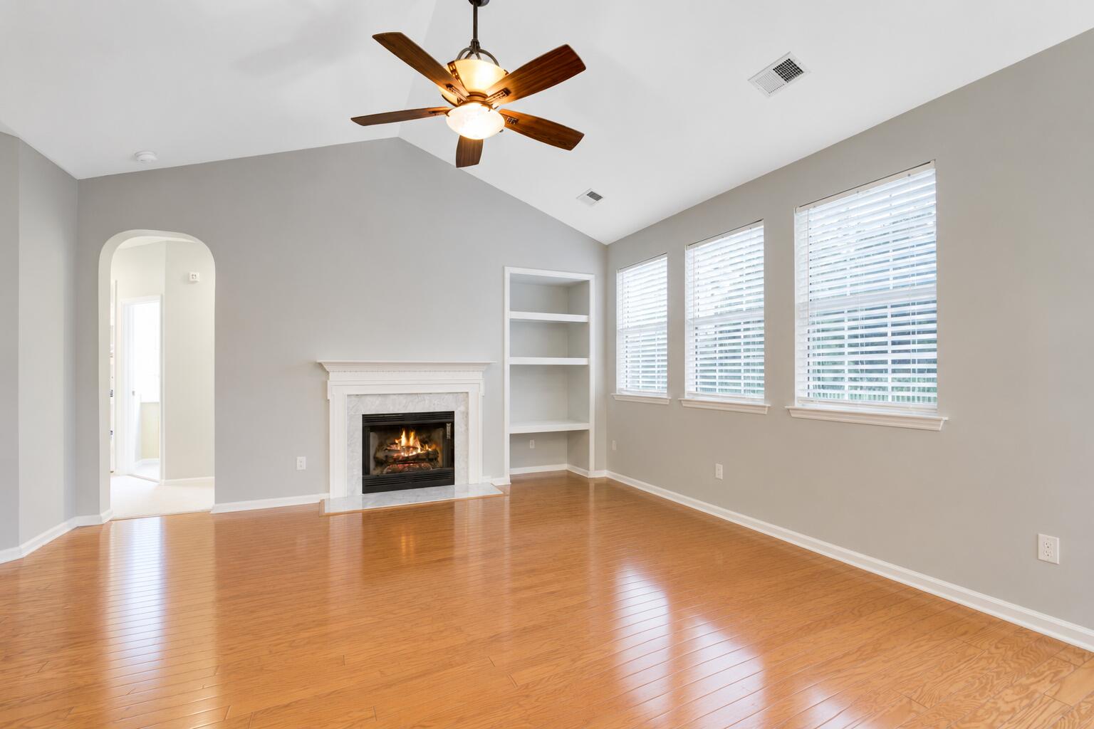 1433 Coopers Hawk Drive