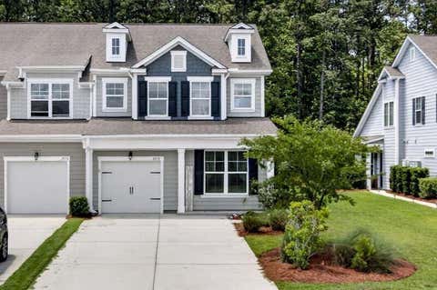 Photo of 2572 Kingsfield Street, Mount Pleasant, SC 29466 (MLS # 26016090)