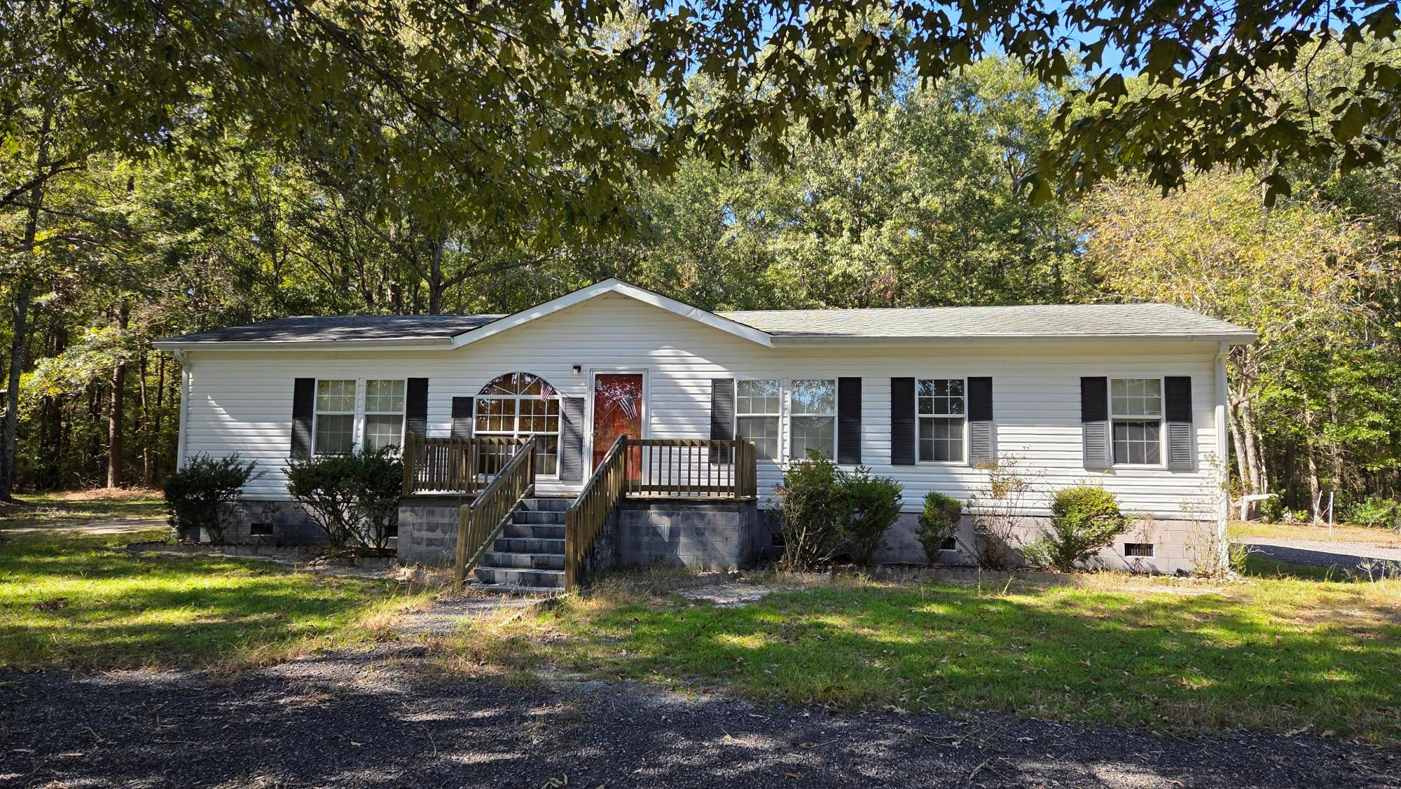 1552 Winding Pond Road